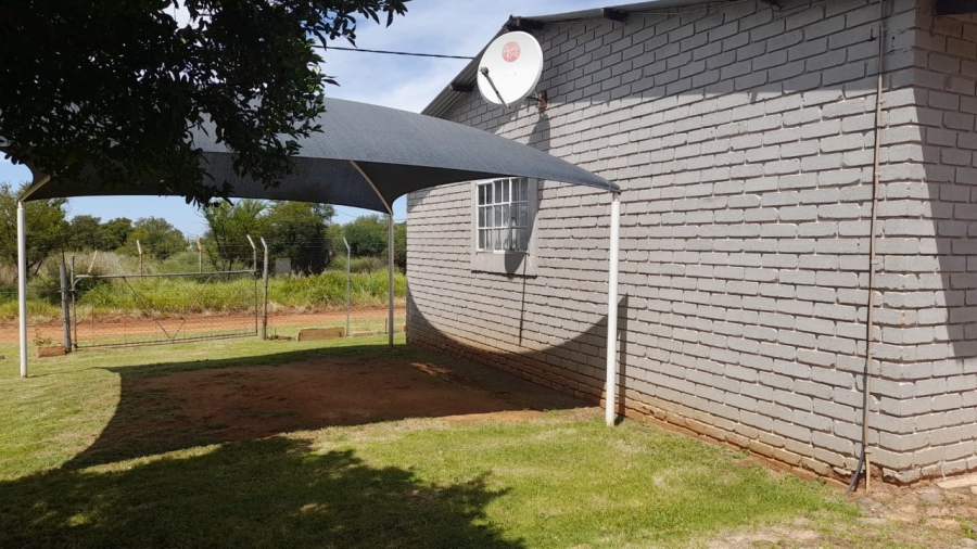 3 Bedroom Property for Sale in Hartbeesfontein North West